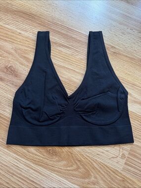 Rhonda Shear, Seamless V-Neck Comfort Bra 🔅 size Small